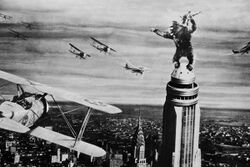 King Kong battles biplanes atop the Empire State Building (King Kong, 1933)