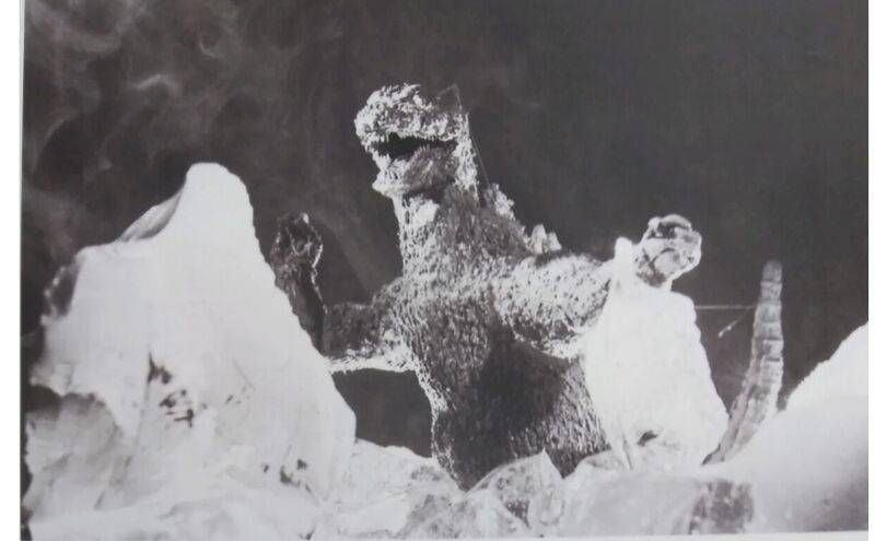 File:KingGoji puppet iceberg.jpeg