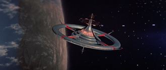 Space Station JSS-3 om Battle in Outer Space