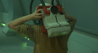 Emmy Kano putting on a BABY in Godzilla vs. King Ghidorah