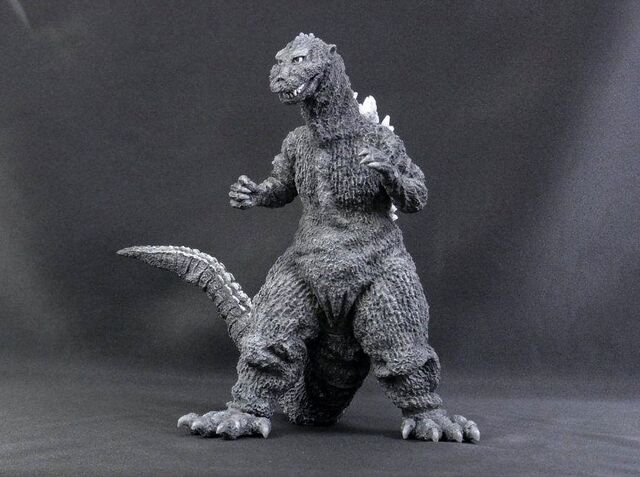 640px-Catalog-xplus-godzilla-